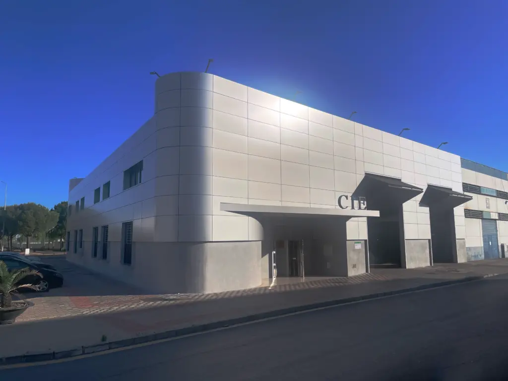 Fachada del Centro de Iniciativas Empresariales de Palos de la Frontera